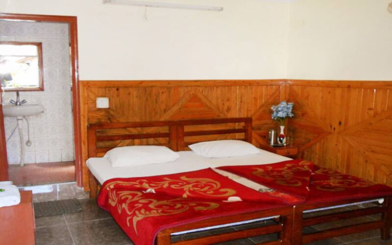 Hotel Kohinoor, Nainital 3